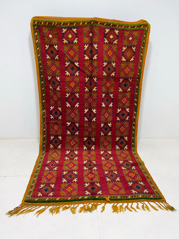 Vintage berber rug : 5.2ft x 9.10ft / 158cm x 300cm