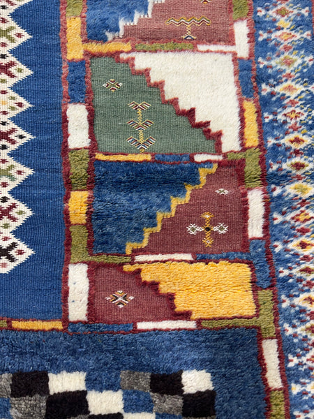 Moroccan Rug-Vintage berber rug : 7.1ft x 10.8ft / 217cm x 325cm-Moroccan Rugs-la porte d'or-High Atlas Mountains of Morocco-100% natural wool-1-la porte d'or