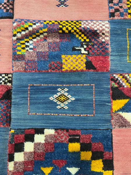 Moroccan Rug-Vintage berber rug : 6.9ft x 10.6ft / 206cm x 320cm-Moroccan Rugs-la porte d'or-High Atlas Mountains of Morocco-100% natural wool-1-la porte d'or
