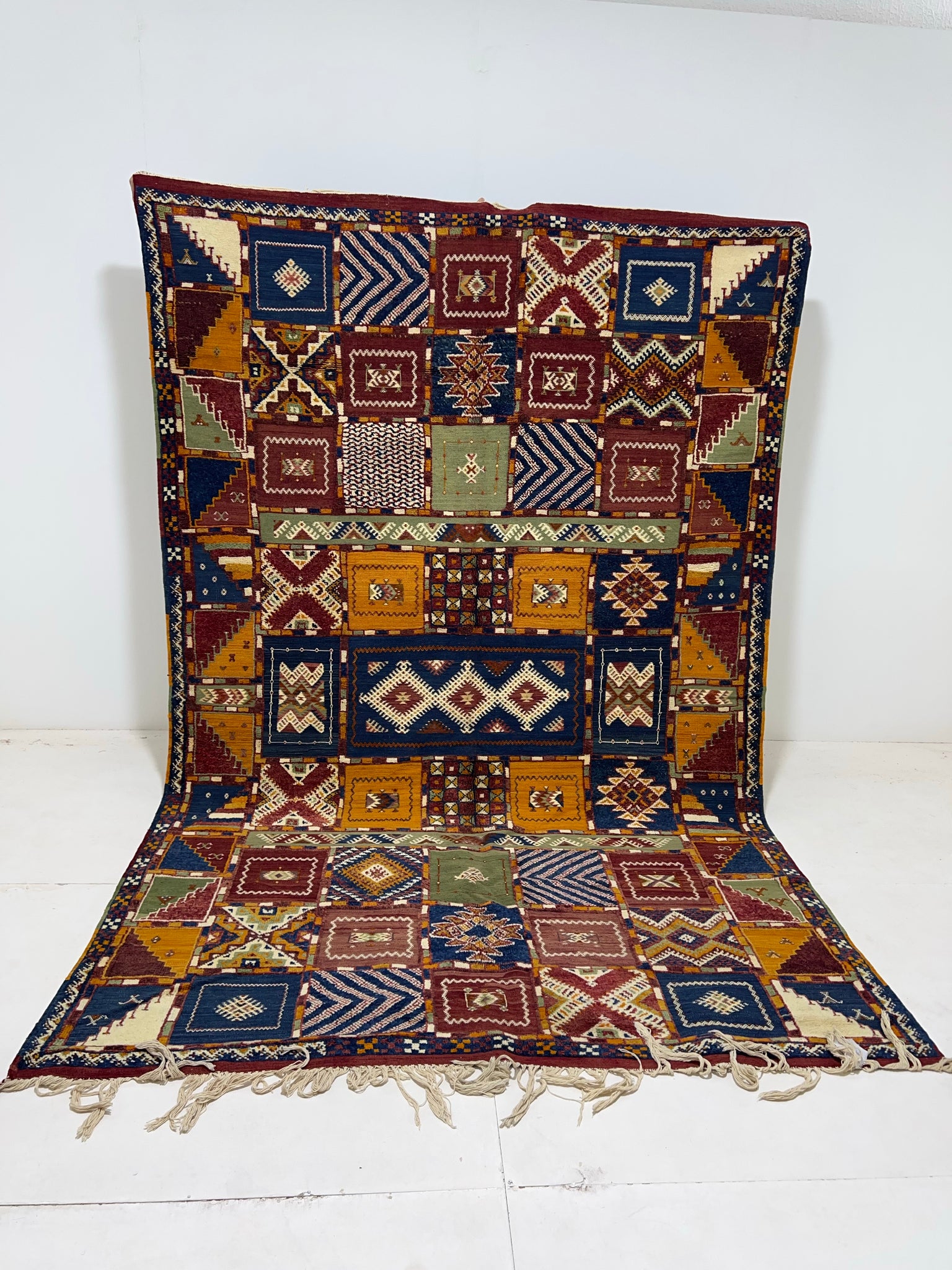 Moroccan Rug-Vintage berber rug : 6.6ft x 10ft / 297cm x 305cm-Moroccan Rugs-la porte d'or-High Atlas Mountains of Morocco-100% natural wool-1-la porte d'or