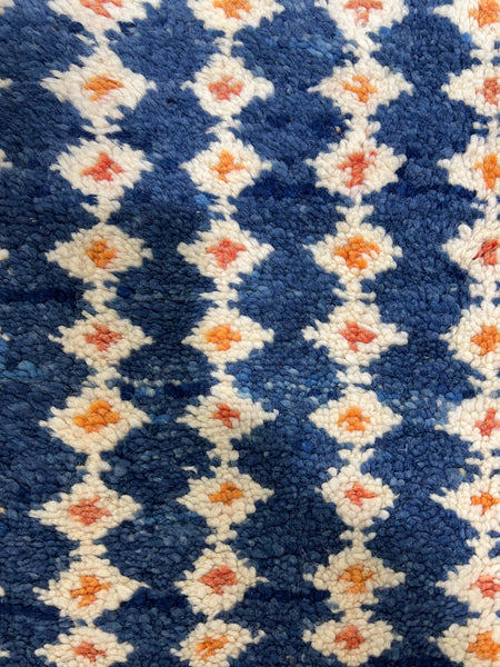 Vintage berber rug : 5.1ft x 8.6ft / 156cm x 259cm