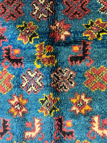 Vintage berber rug :4.10ft x 10.2ft / 147cm x 310cm