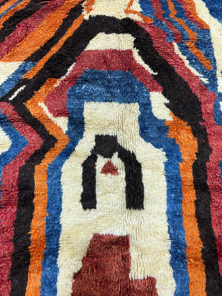 Moroccan Rug-Vintage berber rug : 7.2ft x 10ft / 218cm x 305cm-Moroccan Rugs-la porte d'or-High Atlas Mountains of Morocco-100% natural wool-1-la porte d'or