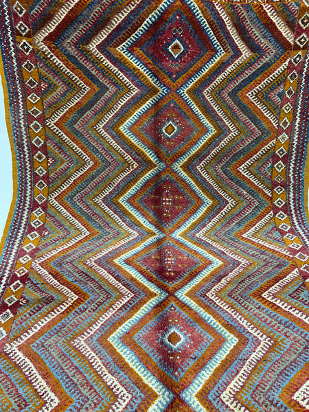 Vintage berber rug : 5.1ft x 8.9ft / 156cm x 267cm